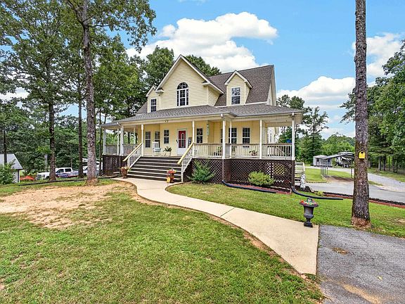 3rd image of 77 Autumn Acres Ln
