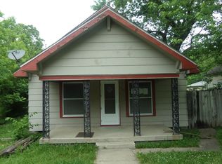 205 E South St, Arma, KS 66712