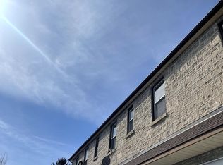 21 Gordon St #5, Guelph, ON N1H 4G8