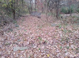 1107 Sharpe Ave, Eden, NC 27288