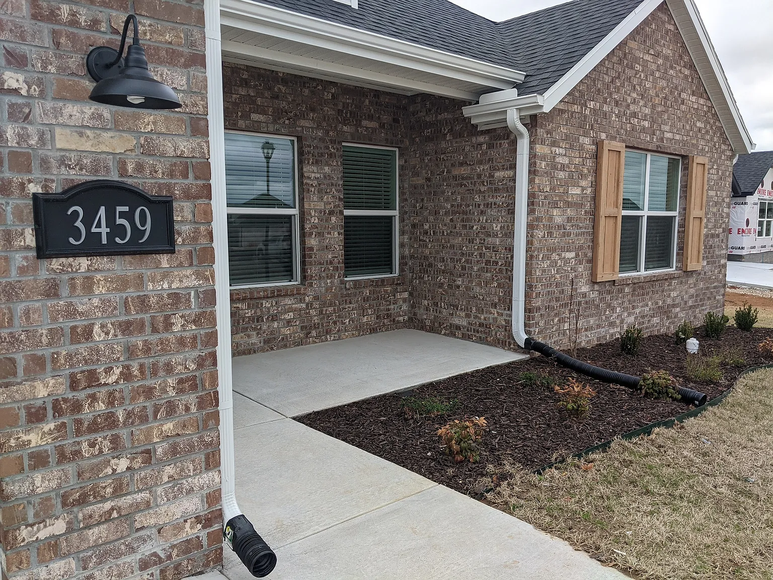 4 bed, 1777 sqft, $2,150 — Photo 2