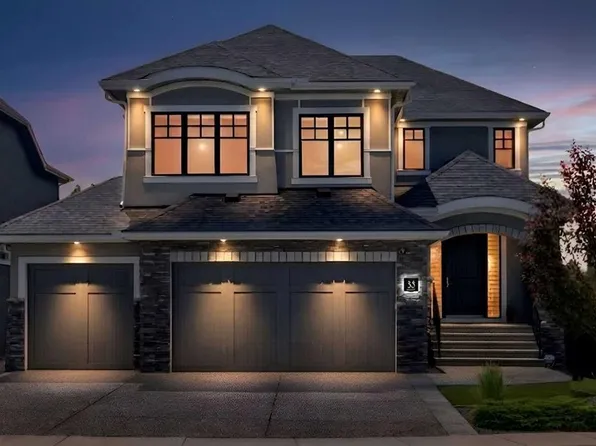 33 N Aspen Summit Cir SW, Calgary, AB T3H 0Z7