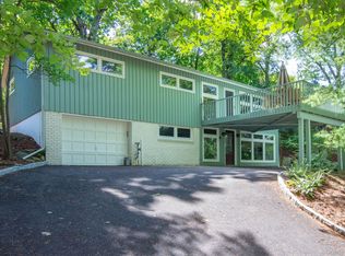 70 Deertrack Ln, Irvington, NY 10533
