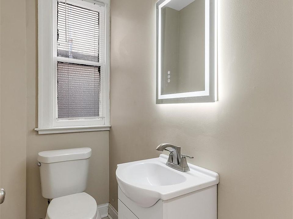 121 Colorado St, photo 17