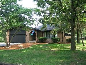 2nd image of 11301 Archer Ave