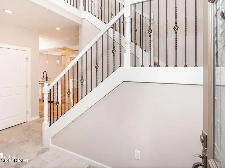 4750 W Kaylee River Cir — Photo 4