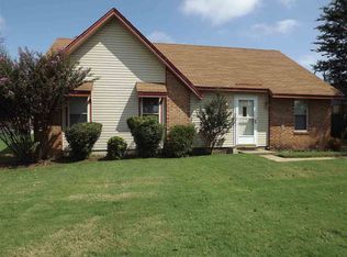 4262 Autumn Sun Rd, Millington, TN 38053