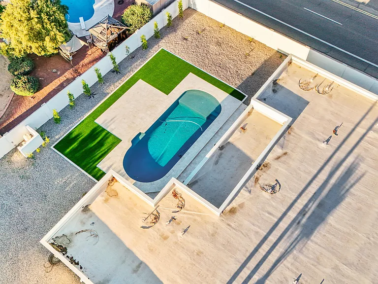 5540 E Dahlia Dr — Photo 68