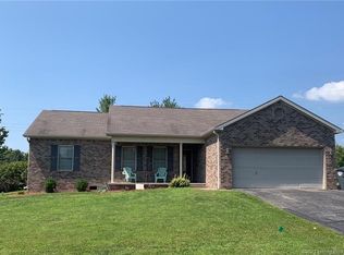 137 Northwoods Ct, Hanover, IN 47243