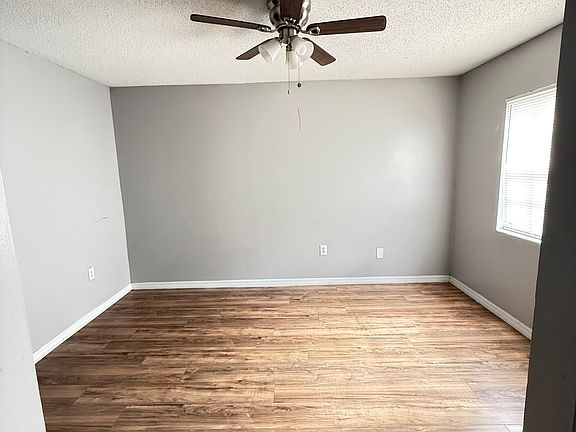 5th image of 555 Flemming Way APT 103