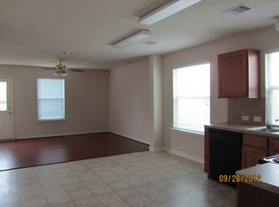 934 Royal George Ln, Houston, TX 77047
