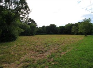 Tuckahoe Rd, Vineland, NJ 08360