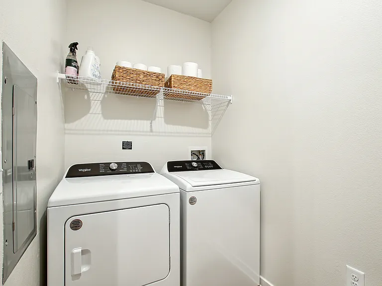 Sundance Trails Apartments — Photo 14