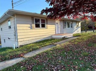 90 North Rd, Bloomingburg, NY 12721