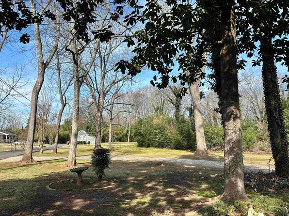 205 N 2nd St, Madison, GA 30650