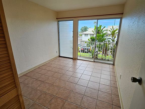 4th image of 337 Ululani St #111
