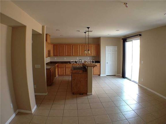 3rd image of 7318 Commanche Creek Ave