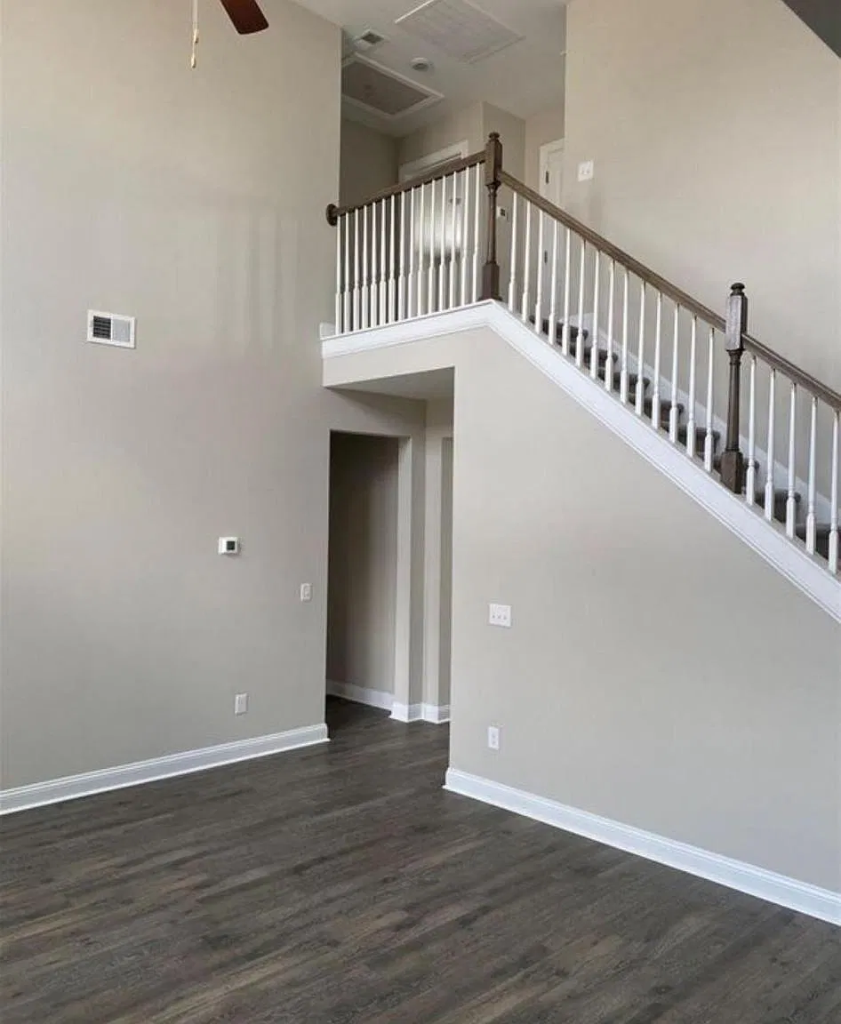 4 bed, 2777 sqft, $3,000 — Photo 3
