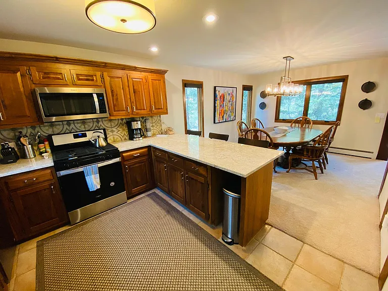 4150 Columbine Dr — Photo 32