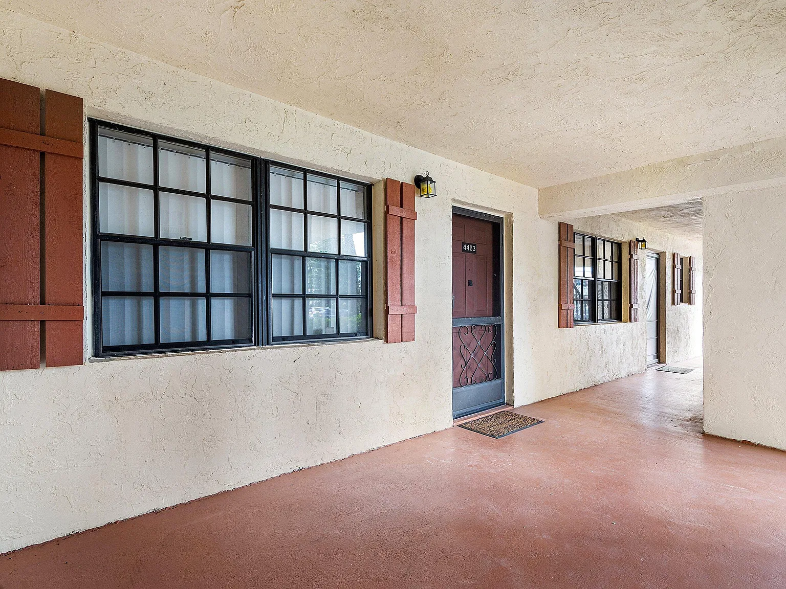 2 bed, 2.0 bath, 883 sqft, $2,000 — Photo 3