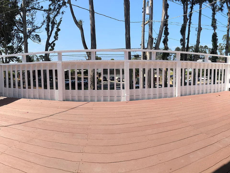 521 The Alameda