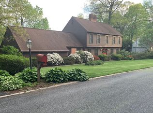 144 Azalea Dr, Hershey, PA 17033