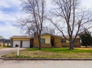 1418 N Sabin St, Wichita, KS 67212