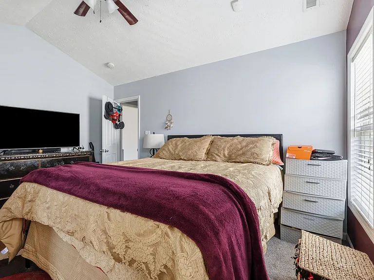1410 Mingary Ave — Photo 10