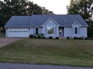 749 Cherry Dr, Henderson, TN 38340
