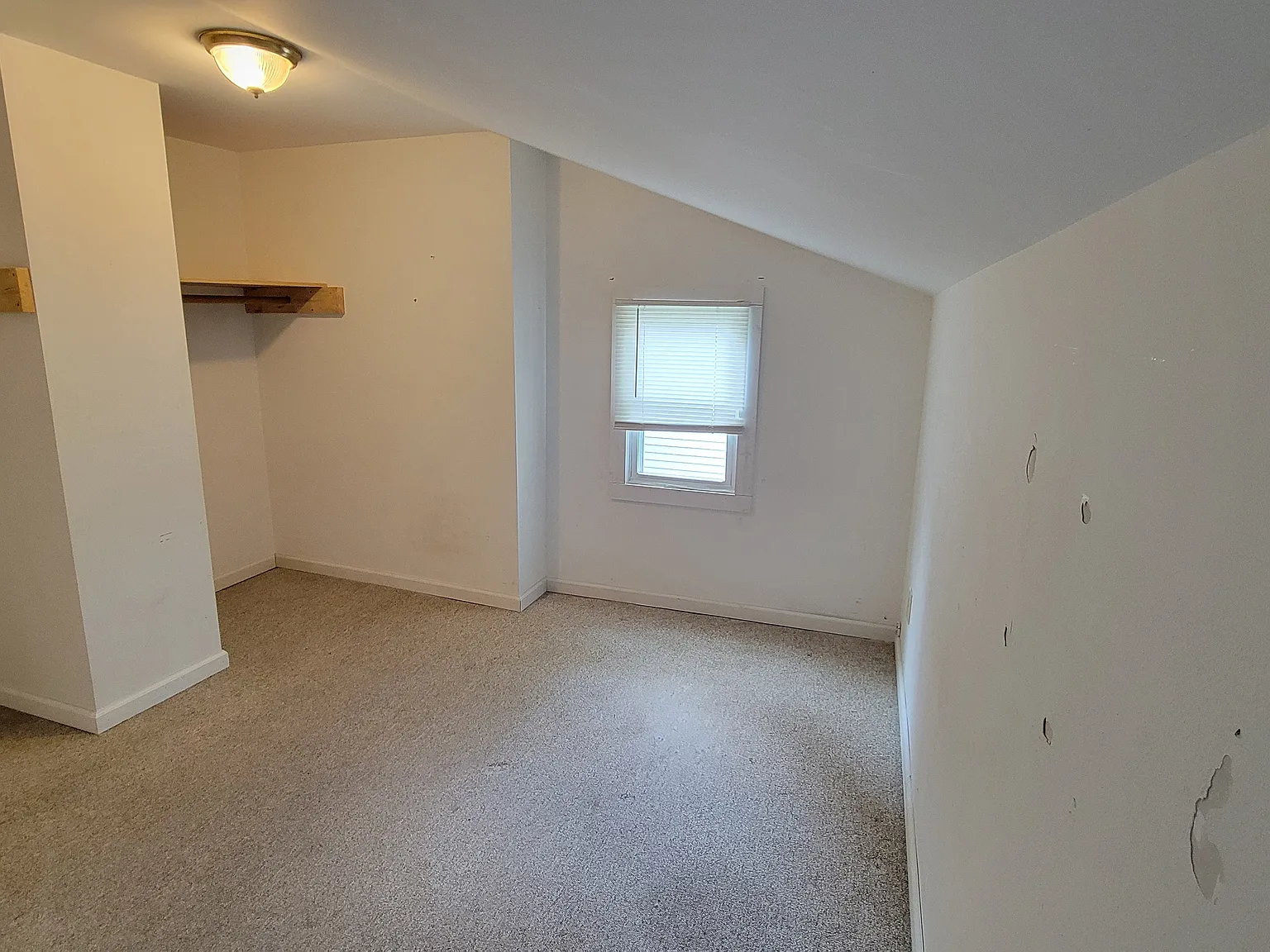 3 bed, 1100 sqft, $1,025 — Photo 3