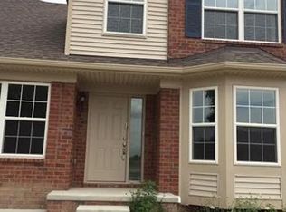 13396 Shire Ln #20, Southgate, MI