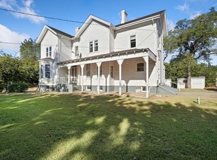 9615 E Waterloo Rd, Stockton, CA 95215