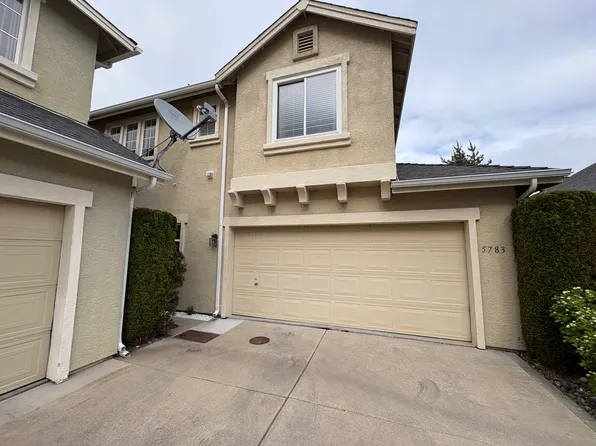 5783 Golden Eagle Dr, Reno, NV 89523