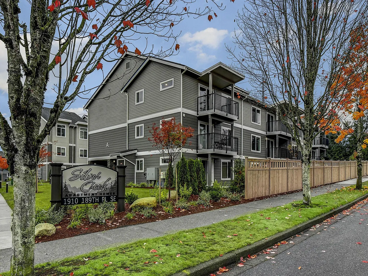 Silver Creek Apartment Homes — Photo 2