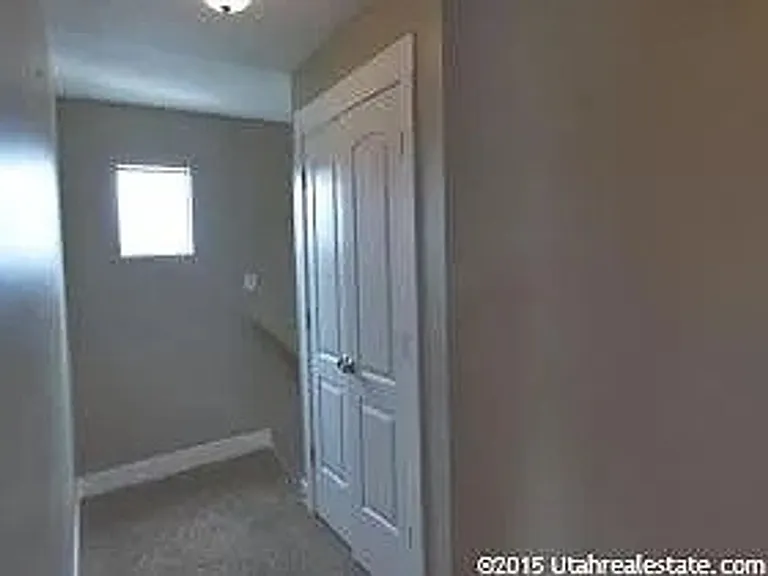 2741 N Garden Dr — Photo 13