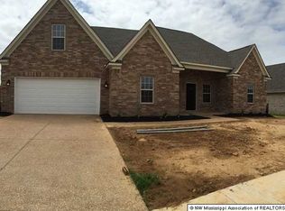 2655 S Cherry Cv, Southaven, MS 38672