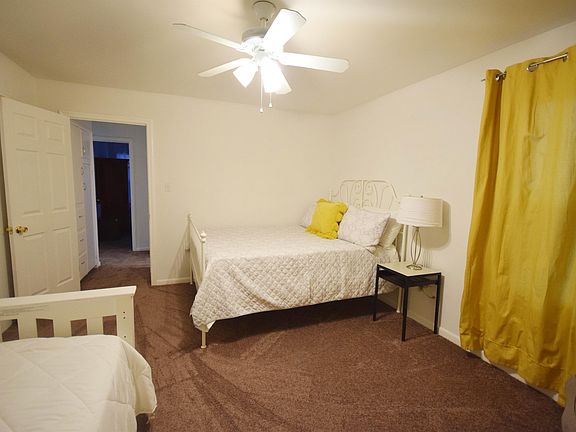 3rd image of 848 W Lucy Ave #1