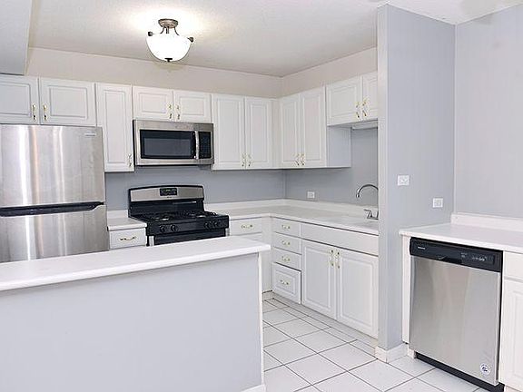 3rd image of 230 E Ontario St Floor 23