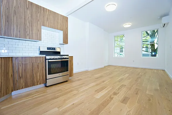 Rented by Corcoran | media 1