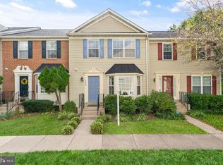 7419 Digby Grn, Alexandria, VA 22315