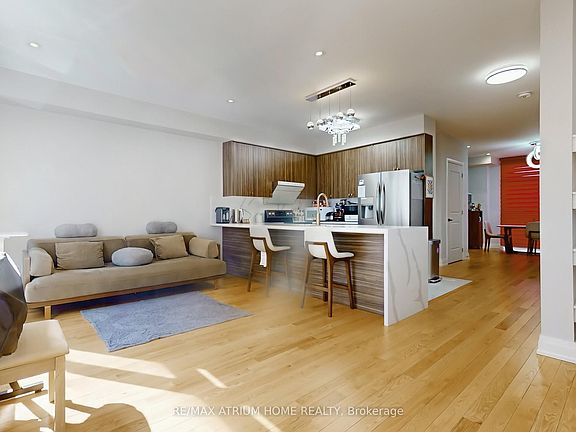 5th image of 18 Teasel Way