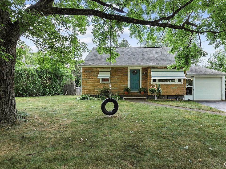 1st image of 111 Drexler Ave S