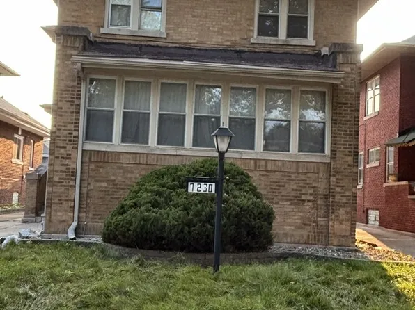 7230 S Luella Ave, Chicago, IL 60649