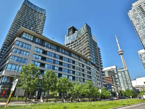 8 Telegram Mews #1009, Toronto, ON M5V 3Z5