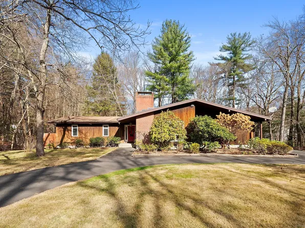 30 Park Road, Simsbury, CT 06070