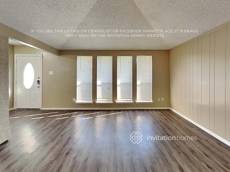 7318 Elderberry Ln — Photo 4