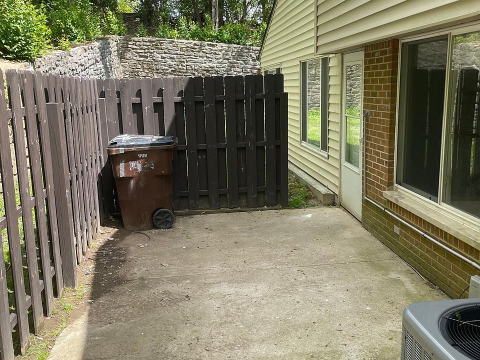 1st image of 2176 Lincoln Ave #2176