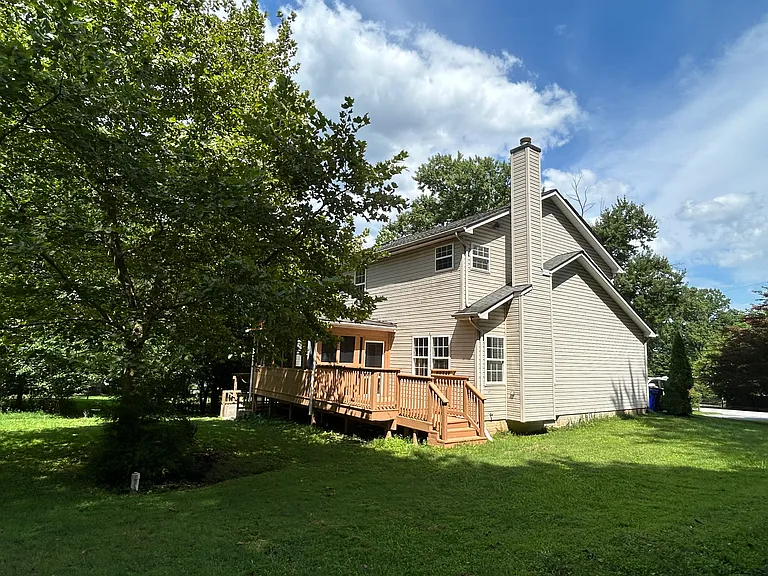 8574 Horseshoe Rd — Photo 3