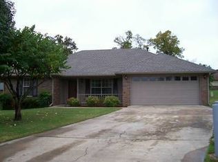 2402 Lisa Ct, Van Buren, AR 72956