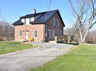 52 Wansack Rd, West Middlesex, PA 16159